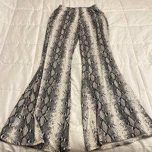 Fashion Nova Women’s Flare Pants
